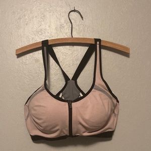 Victoria's Secret Sport knockout bra 36 DD
